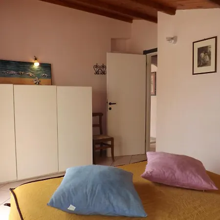 Daire Panoramic And Romantic Cala Gonone
