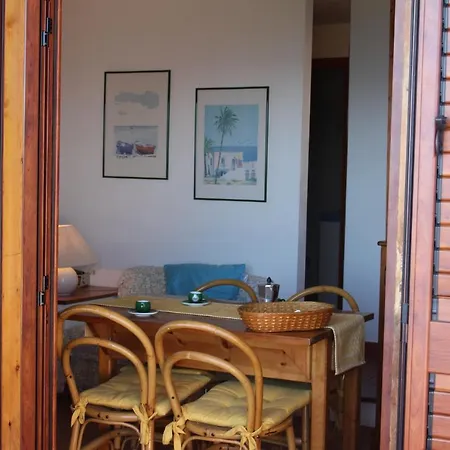 Daire Panoramic And Romantic Cala Gonone